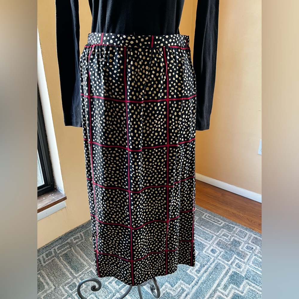 Maggy London Midi Skirt, Black with Beige Dots and Red lines